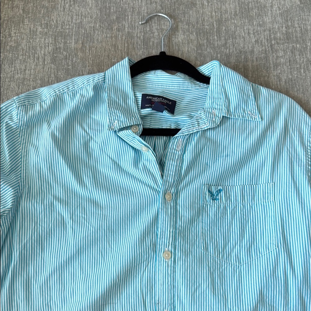 American Eagle Outfitters Blue Casual Button Down Shirt
